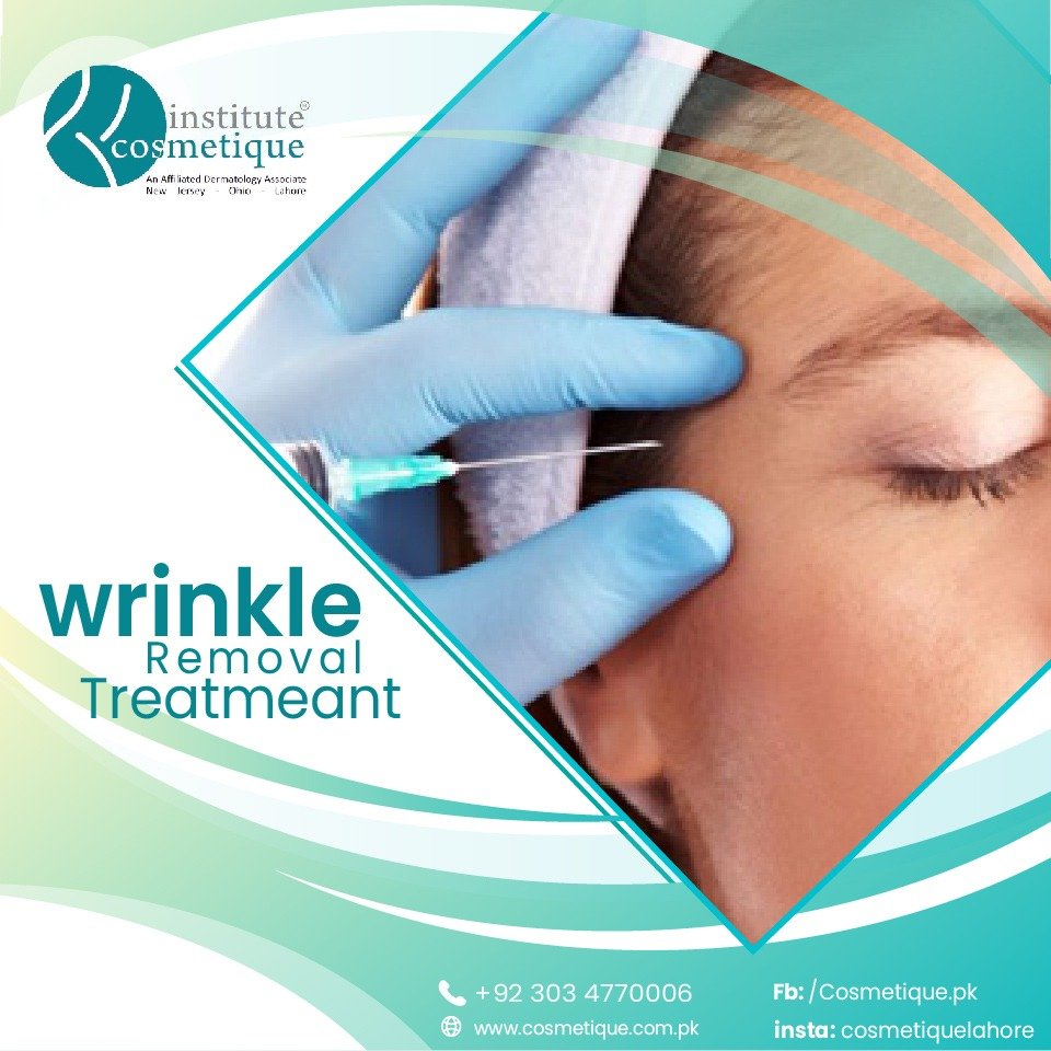 A surgeon performing hair transplant surgery at Cosmetique, moving healthy hairs to a balding area for natural results. Best hair transplant in Pakistan.